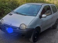 Usata Renault Twingo 54 CV (39 kW) 2001 Grigio Utilitaria