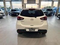 Usata Mazda 2 Exceed 105 CV (77 kW) 2016 Bianco Berlina