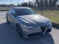 Usata Alfa Romeo Giulia Veloce 211 CV (155 kW) 2017 Grigio Berlina