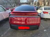 Usata Tesla Model Y Long Range RWD 119 kW (163 CV) 2025 Rosso SUV