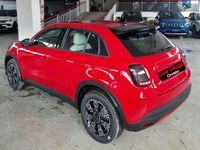 Nuova Fiat 600 Icon 145 CV (106 kW) 2025 Rosso SUV