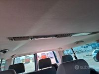 Usata VW Caravelle 2006 Blu Monovolume