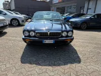 Usata Jaguar XJ Executive 284 CV (208 kW) 1998 Blu Berlina