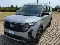 Usata Ford Tourneo Courier Active 125 CV (91 kW) 2024 Grigio Monovolume
