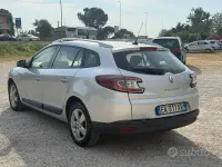 Usata Renault Mégane GrandTour Luxe 110 CV (80 kW) 2010 Grigio Station wagon