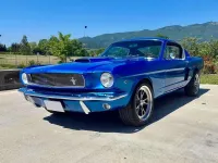 Usata Ford V8 Fastback 420 CV (308 kW) 1966 Blu/azzurro Coupé