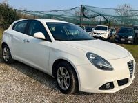Usata Alfa Romeo Giulietta Super 120 CV (88 kW) 2016 Bianco Utilitaria