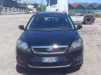 Usata Ford Focus Style 90 CV (66 kW) 2010 Marrone Station wagon