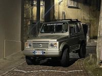 Begagnad Suzuki Samurai 69 HK (50 kW) 2000 Grå SUV