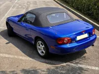 Usata Mazda MX5 110 CV (80 kW) 1998 Verde Cabrio
