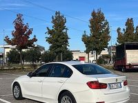 Usata BMW 318 143 CV (105 kW) 2013 Bianco Berlina
