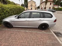 Usata BMW 318 143 CV (105 kW) 2010 Grigio Station wagon