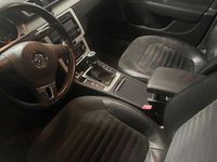Usata VW Passat Highline 140 CV (102 kW) 2011 Nero Station wagon