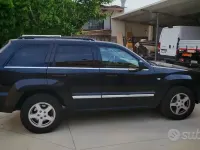 Usata Jeep Grand Cherokee 218 CV (160 kW) 2006 Nero SUV