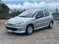 Usata Peugeot 206 92 CV (67 kW) 2006 Grigio Berlina