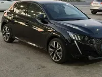 Usata Peugeot 208 GT 102 CV (75 kW) 2022 Nero Utilitaria