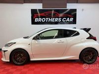 Usata Toyota Yaris 261 CV (191 kW) 2024 Bianco Utilitaria