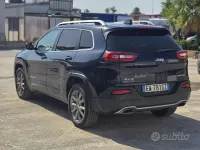 Usata Jeep Cherokee 170 CV (125 kW) 2014 SUV