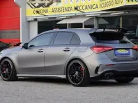 Begagnad Mercedes A45 AMG Premium Plus 420 HK (308 kW) 2024 Grå Sedan