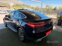 Usata Mercedes GLC220 194 CV (142 kW) 2019 Bluazzurro SUV