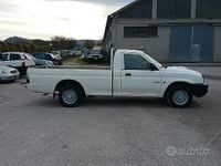 Usata Mitsubishi L200 90 CV (66 kW) 2004 Bianco Pick-up