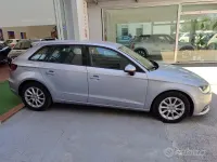 Usata Audi A3 Attraction 110 CV (80 kW) 2014 Grigio Berlina
