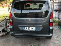 Usata Peugeot Partner 115 CV (84 kW) 2014 Grigio Monovolume