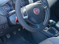 Usata Fiat Grande Punto 75 CV (55 kW) 2013 Rosso Utilitaria