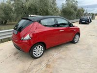 Usata Lancia Ypsilon 69 CV (50 kW) 2013 Rosso Utilitaria