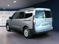 Usata Ford Tourneo Courier Titanium 125 CV (91 kW) 2025 Argento Monovolume