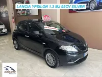 Usata Lancia Ypsilon 95 CV (69 kW) 2016 Nero Utilitaria