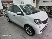Usata Smart ForFour 71 CV (52 kW) 2017 Bianco Utilitaria