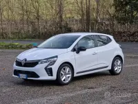 Nowe Renault Clio V Esprit Alpine 90 KM (66 kW) 2026 Biały Sedan/Limuzyna