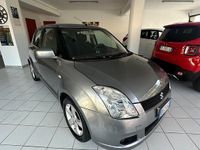 Usata Suzuki Swift GL 92 CV (67 kW) 2006 Grigio Utilitaria