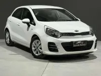 Usata Kia Rio 75 CV (55 kW) 2017 Bianco Berlina