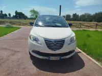 Usata Lancia Ypsilon 80 CV (58 kW) 2015 Utilitaria
