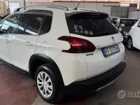 Begagnad Peugeot 2008 Allure 110 HK (80 kW) 2016 Vit SUV