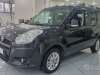 Usata Fiat Doblò 120 CV (88 kW) 2015 Nero Monovolume