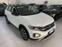 Usata VW T-Roc Style 116 CV (85 kW) 2022 Bianco SUV