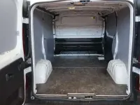 Usata Opel Vivaro 110 CV (80 kW) 2024 Bianco Monovolume