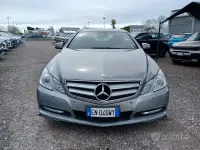 Usata Mercedes E220 170 CV (125 kW) 2012 Grigio Coupé