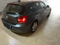 Usata BMW 118 Sport Line 150 CV (110 kW) 2015 Grigio Utilitaria