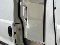 Usata Opel Combo 2016 Bianco Monovolume