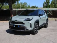 Usata Toyota Yaris Cross 92 CV (67 kW) 2024 Verde SUV