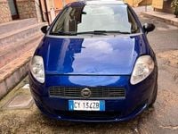 Usata Fiat Grande Punto 65 CV (47 kW) 2005 Blu Utilitaria