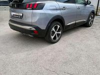 Usata Peugeot 3008 Allure 120 CV (88 kW) 2017 Argento SUV
