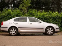 Usata Skoda Octavia 140 CV (102 kW) 2005 Grigio Berlina