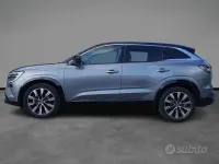 Usata Renault Austral Techno 131 CV (96 kW) 2023 Grigio SUV