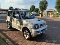 Usata Suzuki Jimny 86 CV (63 kW) 2008 Grigio SUV