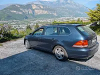 Usata VW Golf VI 105 CV (77 kW) 2010 Blu Utilitaria